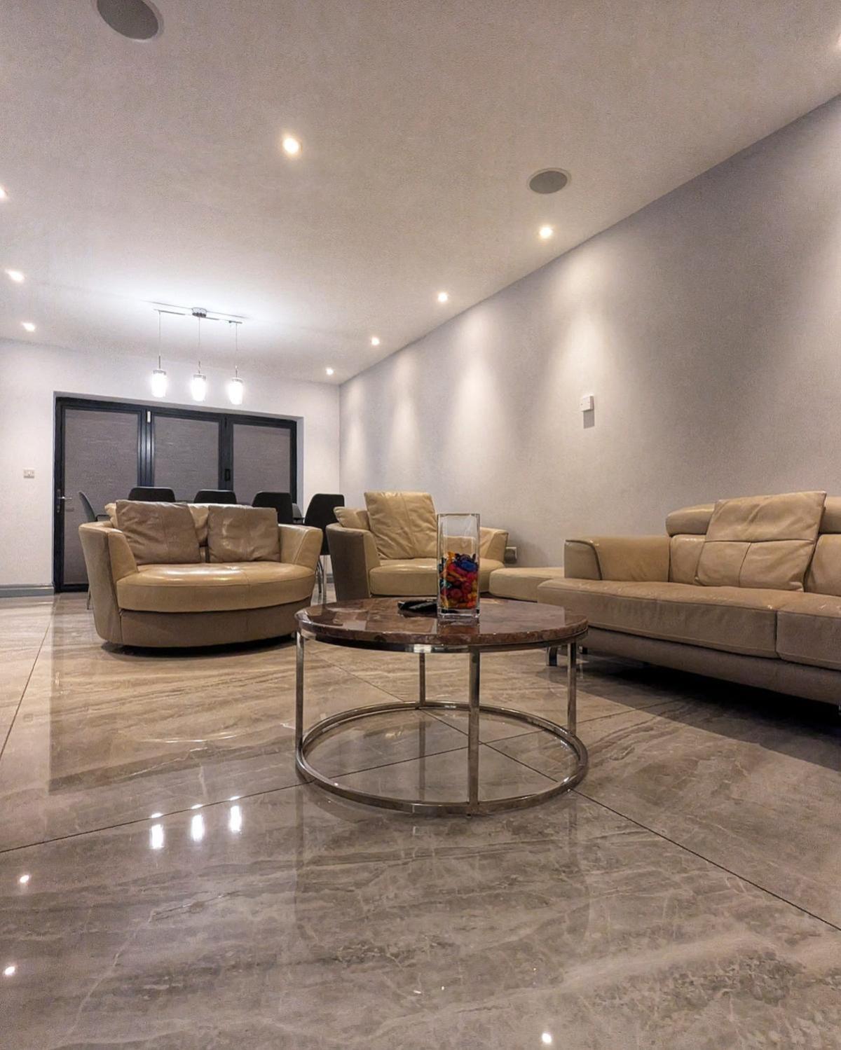 Beautiful 5 Bedroom Home Sleeps 12 People In Manchester Exterior foto